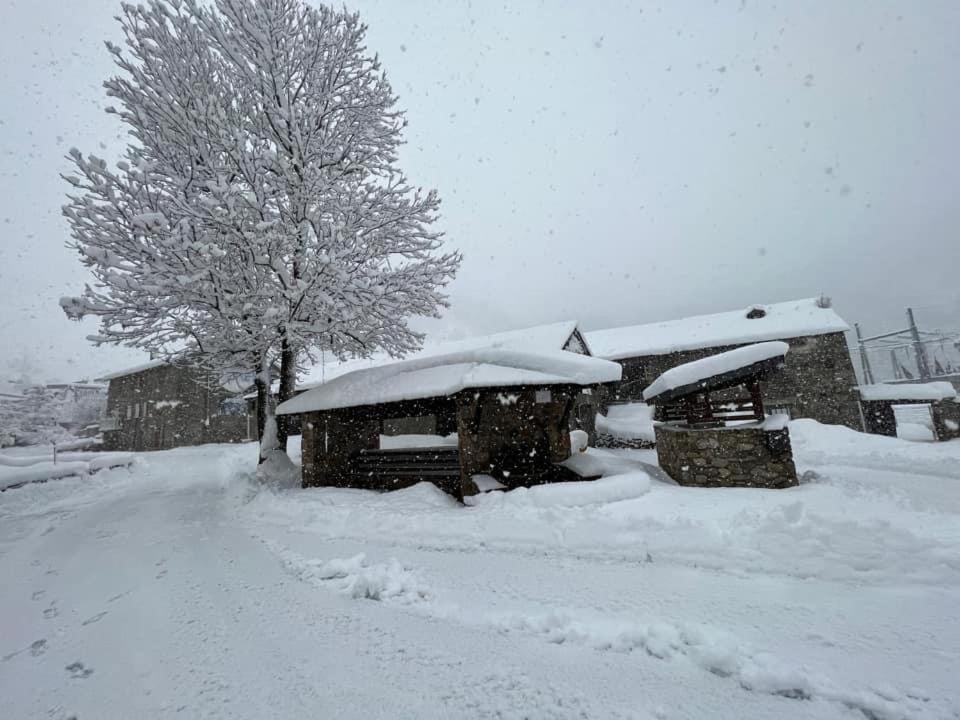 Chalet 6A Dans Les Pyrenees Proche D'Andorre LʼHospitalet-près-lʼAndorre Buitenkant foto