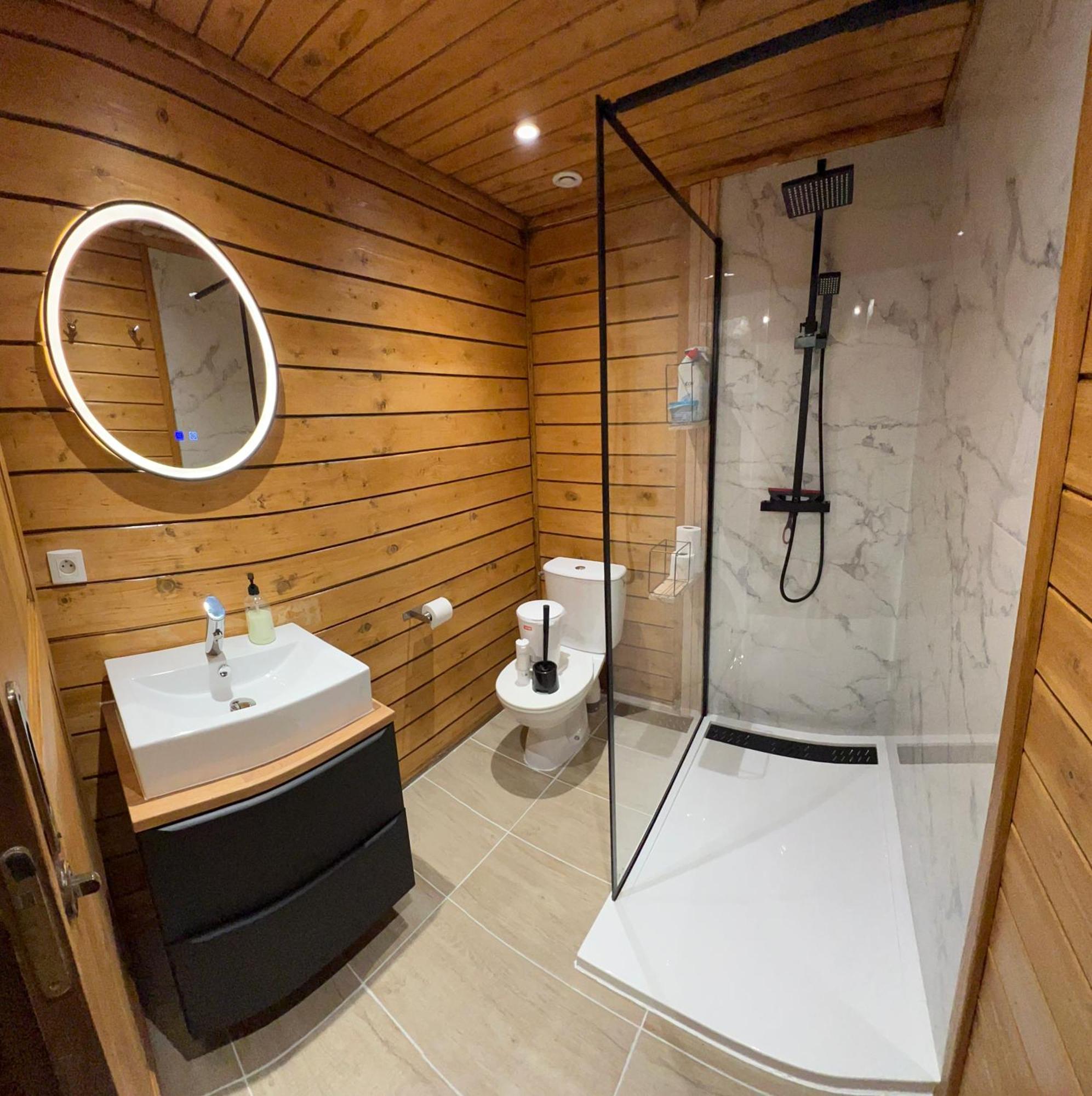 Chalet 6A Dans Les Pyrenees Proche D'Andorre LʼHospitalet-près-lʼAndorre Buitenkant foto